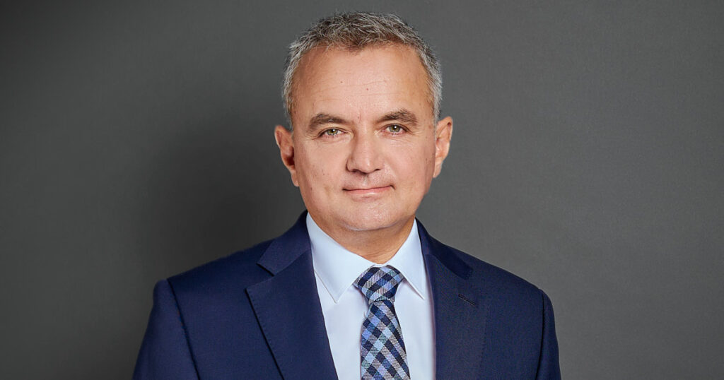 Piotr Lesiński nowy partnerem praktyki finansowań i regulacji